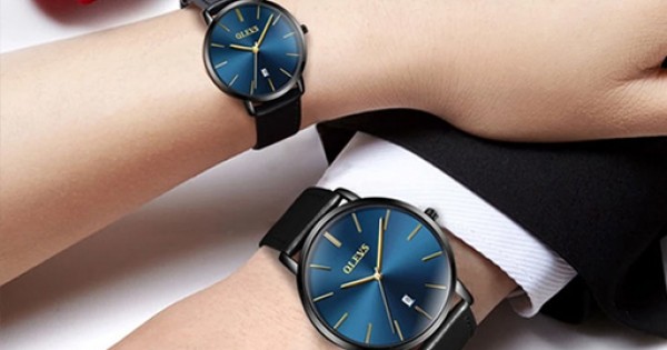 Online couple watch outlet shopping